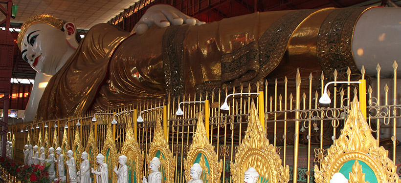 ChaukHtetGyi Reclining Buddha